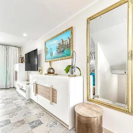 Lejlighed Luxury Townhouse Oasis Fanabe