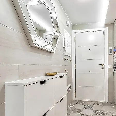 Luxury Townhouse Oasis Fanabe Lejlighed