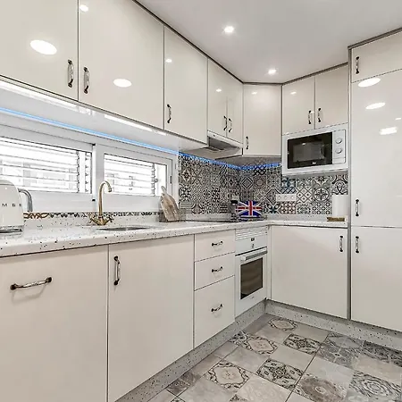 Luxury Townhouse Oasis Fanabe Lejlighed *