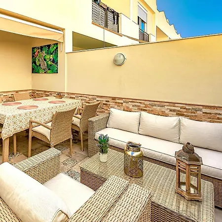 Luxury Townhouse Oasis Fanabe *